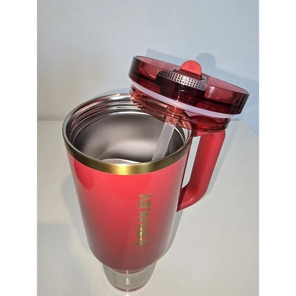 Stanley 40oz Pro Tour Tumbler Holly Berry Gloss Exclusive New - Picture 14 of 15